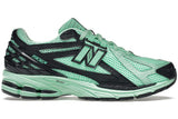 New Balance 1906R size? Exclusive Green Black