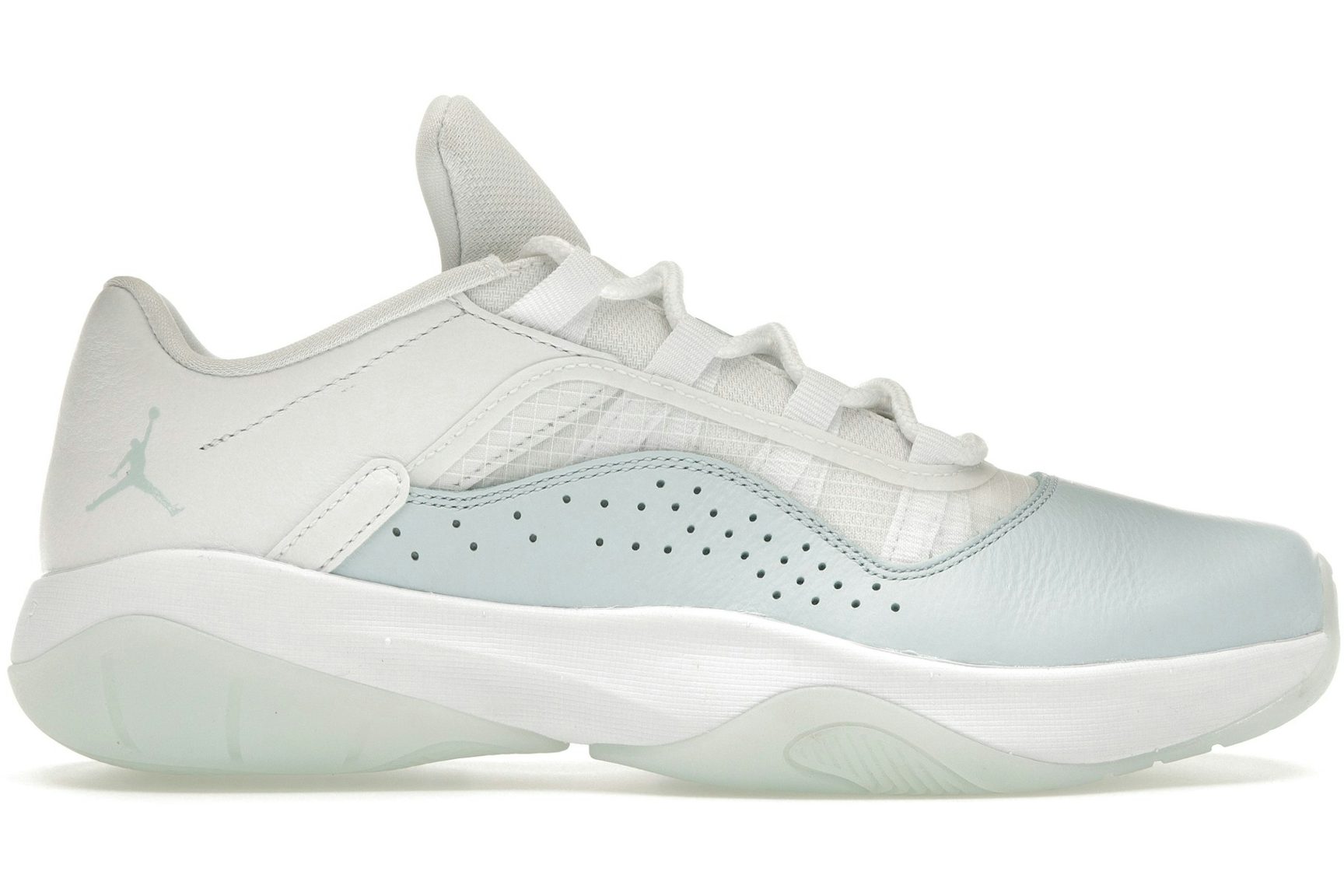 Jordan 11 CMFT Low Igloo (Women's)