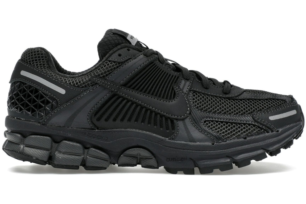 Nike Zoom Vomero 5 Triple Black (Women's)-1