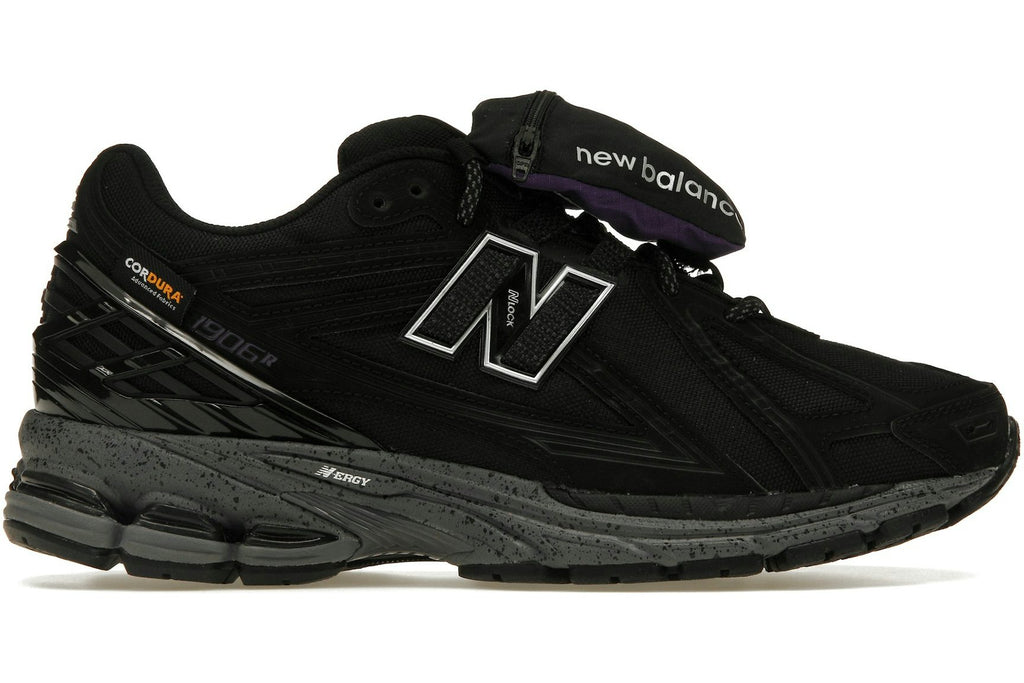 New Balance 1906R Cordura Pocket Black-1