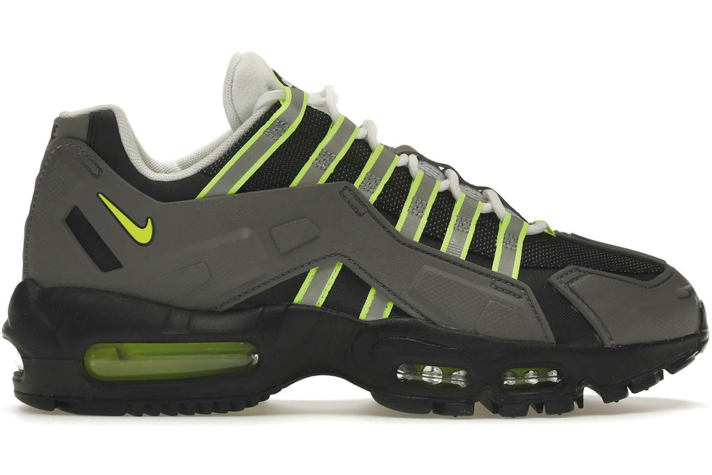 Nike NDSTRKT Air Max 95 Neon
