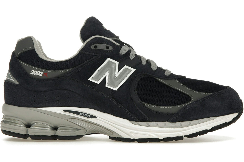 New Balance 2002R Gore-Tex Eclipse-1