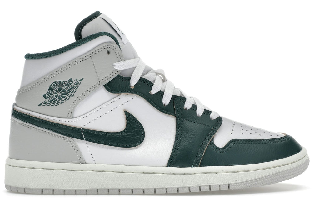Jordan 1 Mid SE Oxidized Green