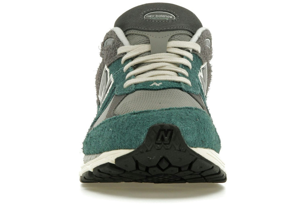 New Balance 2002R New Spruce Magnet-2