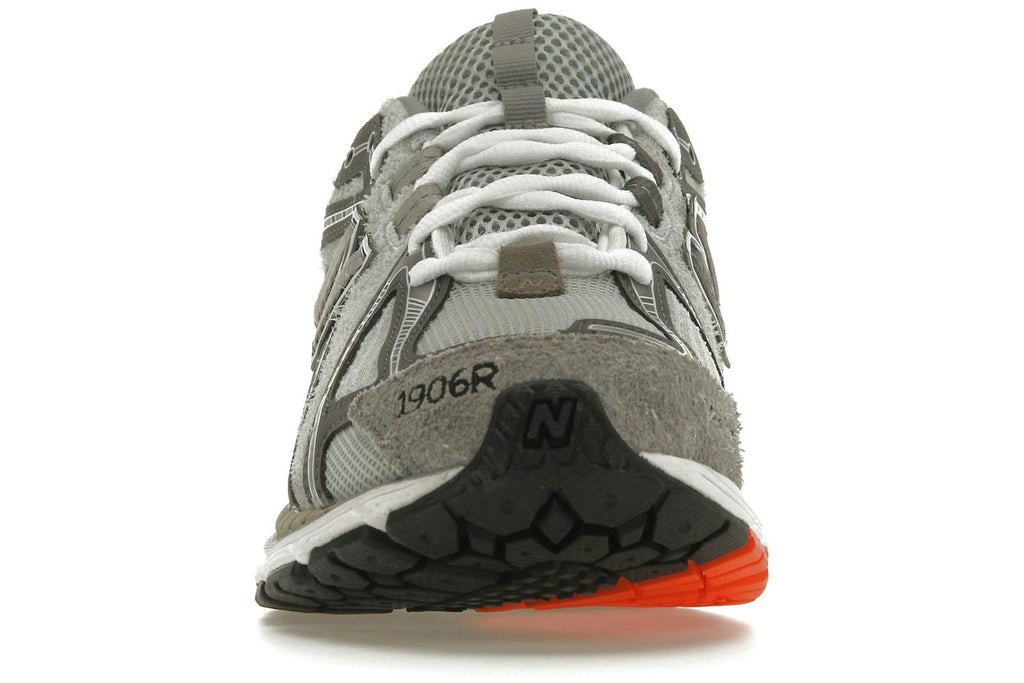 New Balance 1906R N.Hoolywood x INVINCIBLE Grey Swan-2