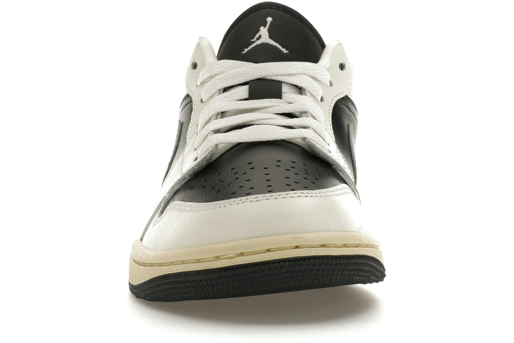 Jordan 1 Low Jade Smoke (Women's)-2