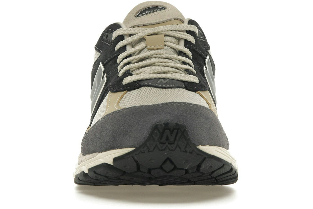 New Balance 2002R Magnet Sandstone-2