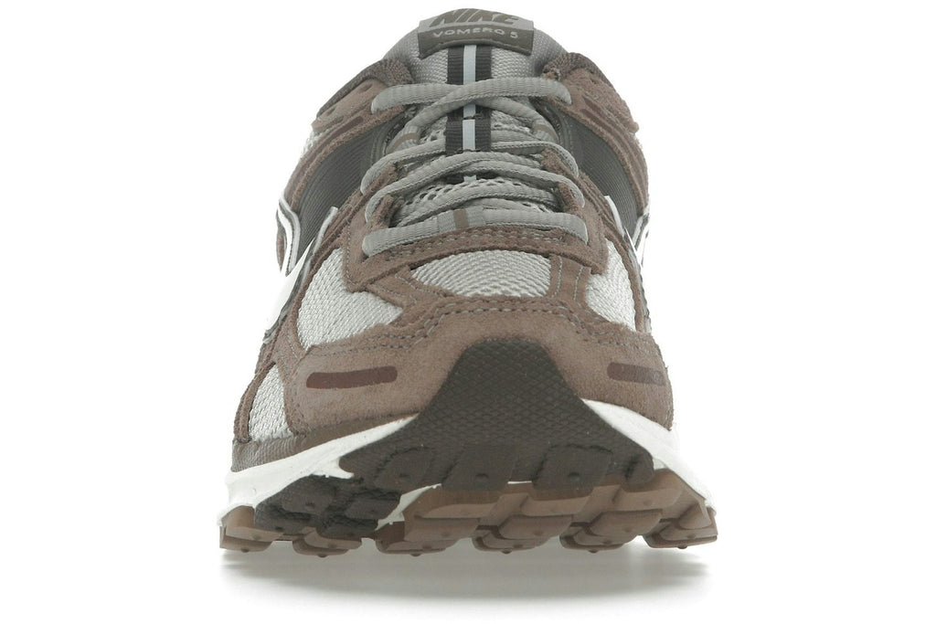 Nike Zoom Vomero 5 Mink Brown-2