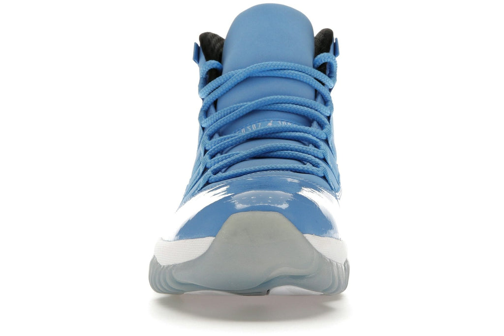 Jordan 11 Retro Pantone