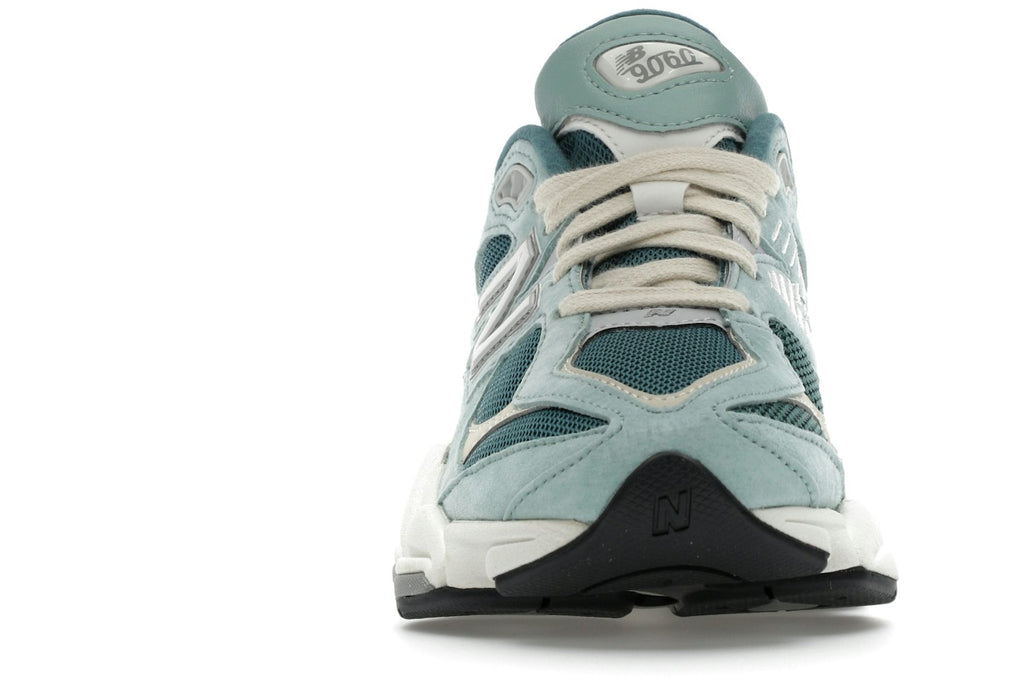 New Balance 9060 New Spruce Salt Marsh-2