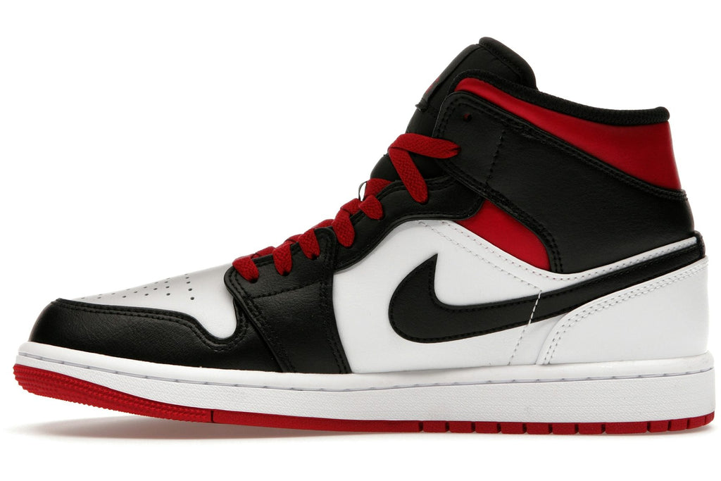 Jordan 1 Mid Gym Red Black Toe