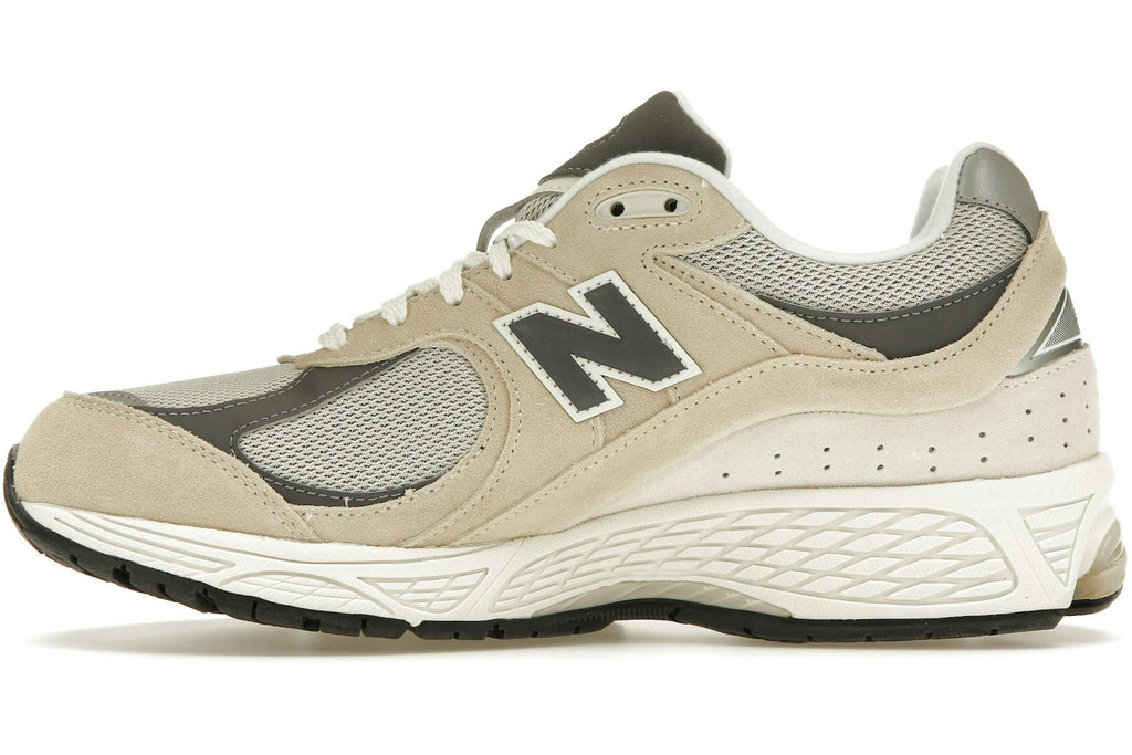 New Balance 2002R Sandstone Magnet-3