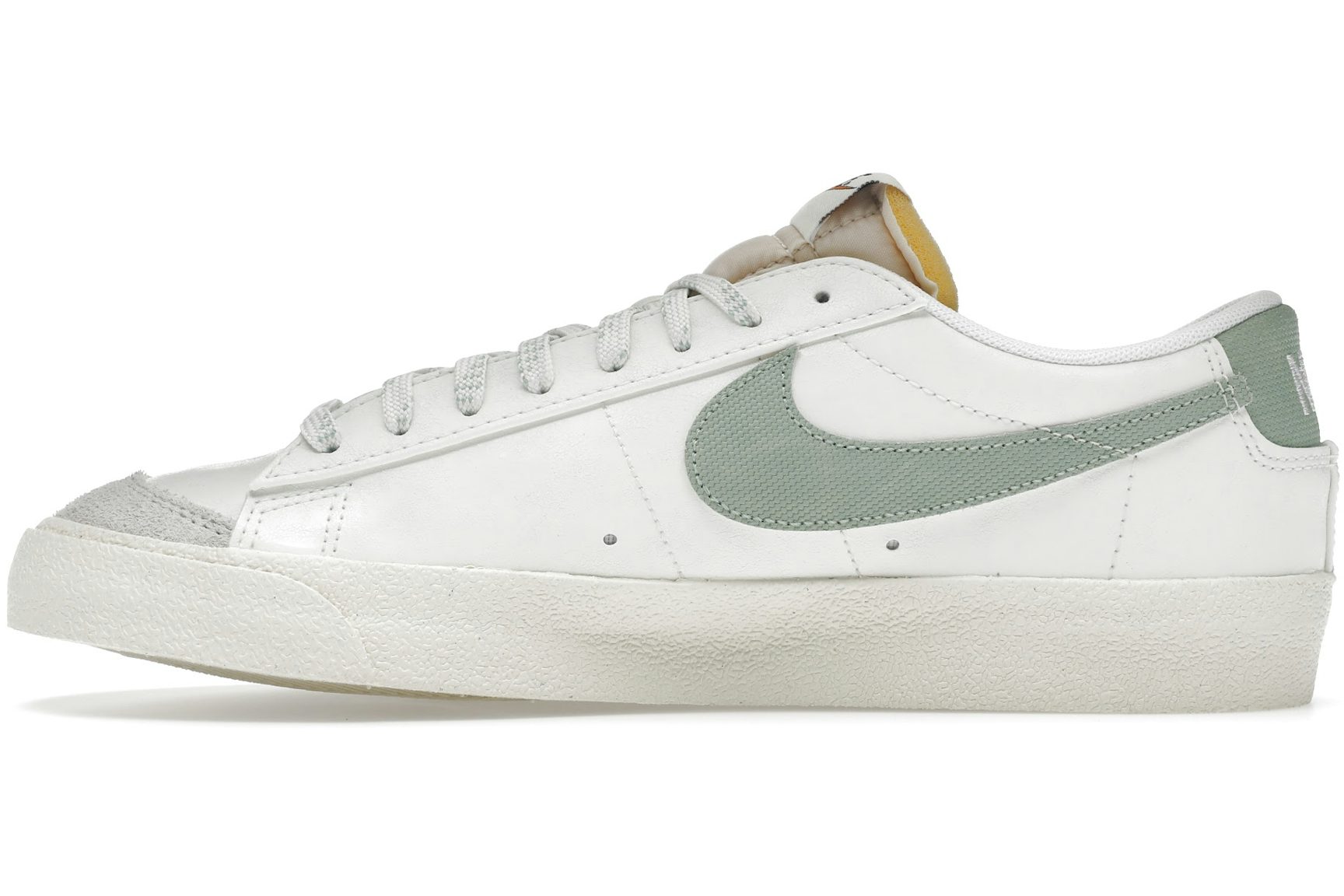 Nike Blazer 77 Low Premium Certified Fresh-3