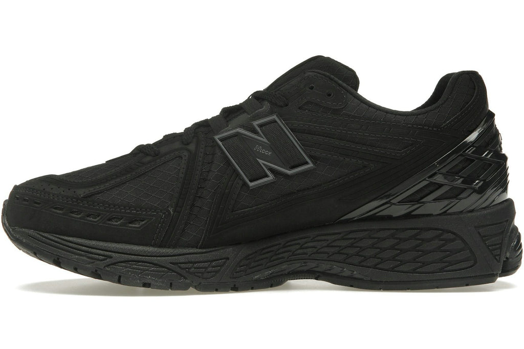 New Balance 1906R Cordura Black Magnet-3