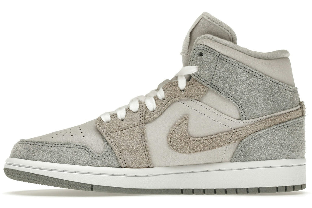 Jordan 1 Mid SE Particle Grey (Women's)