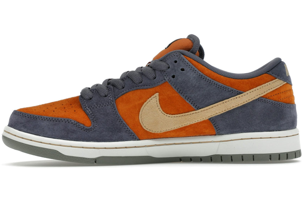 Nike SB Dunk Low Light Carbon Monarch-3