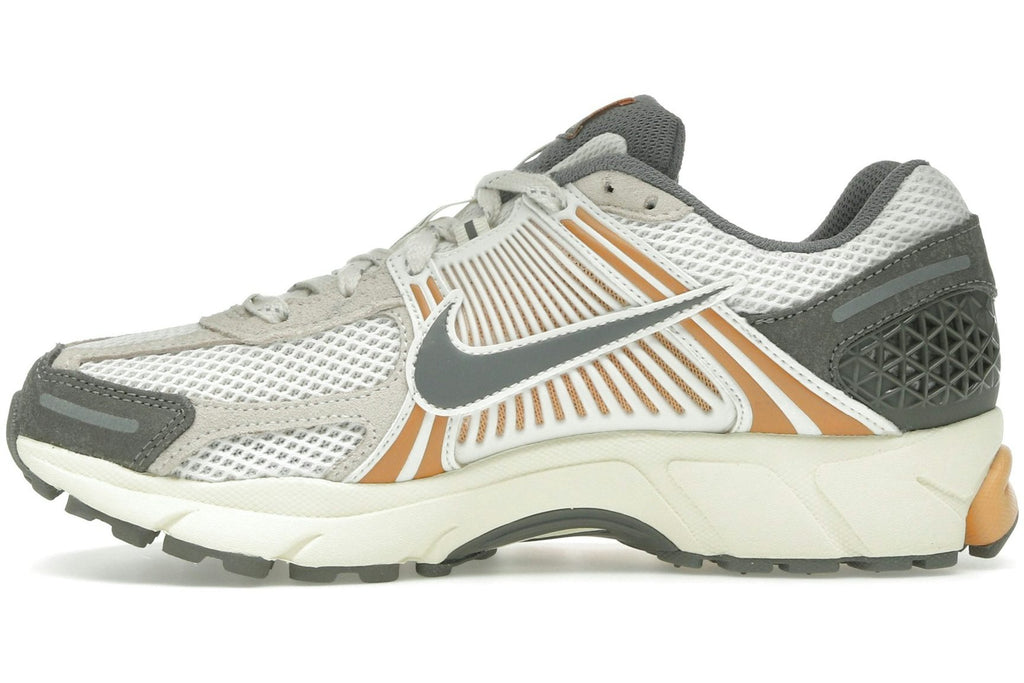 Nike Zoom Vomero 5 Copper Moon-3