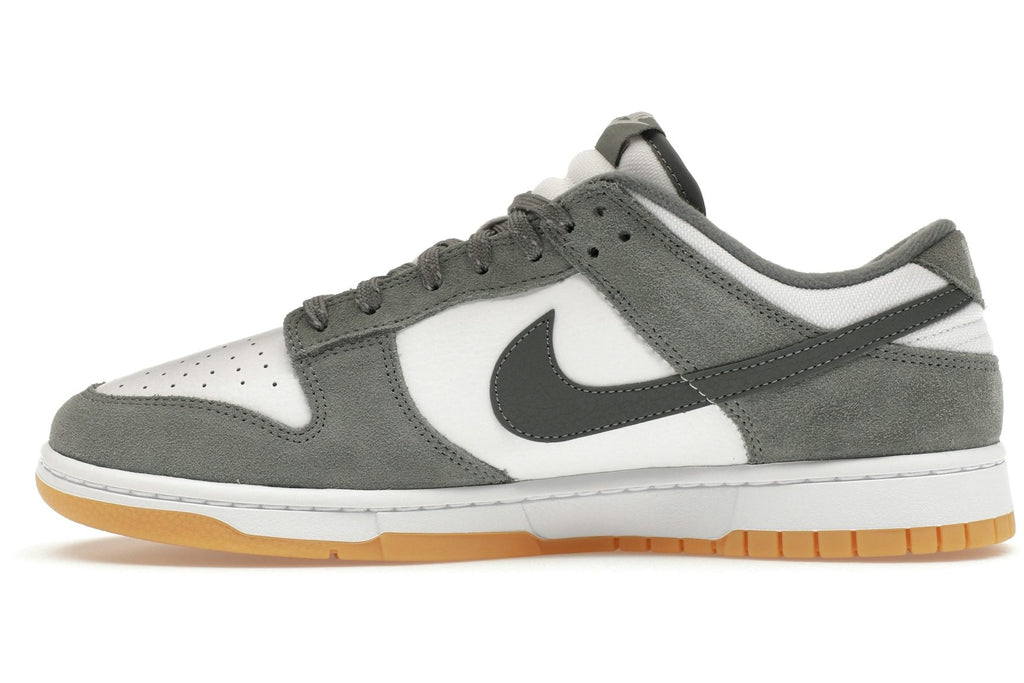 Nike Dunk Low Smoke Grey Gum 3M Swoosh-3