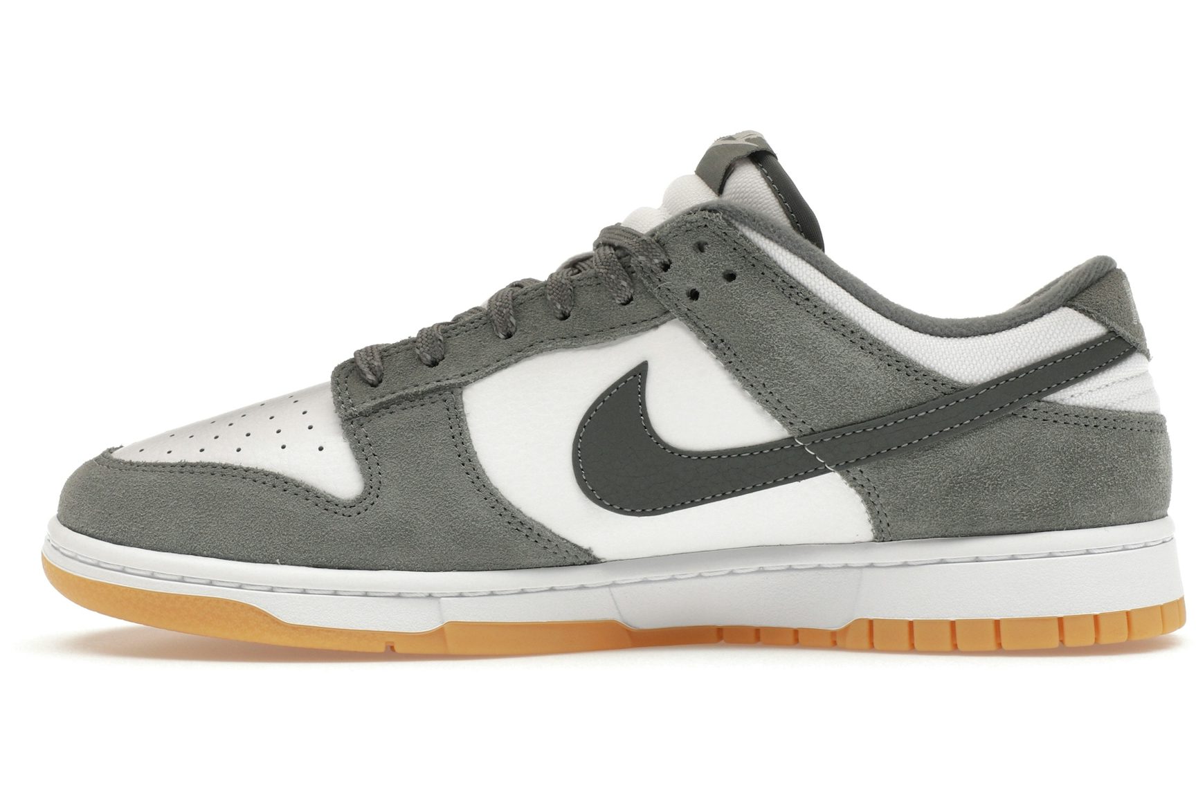 Nike Dunk Low Smoke Grey Gum 3M Swoosh-3