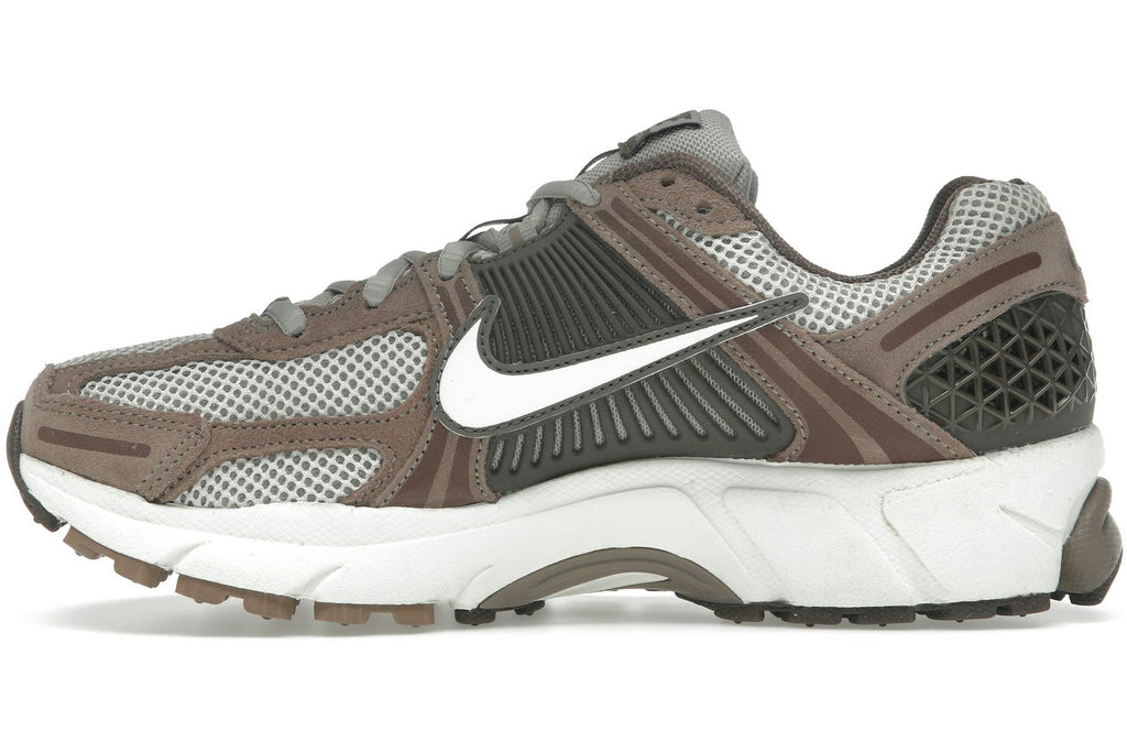 Nike Zoom Vomero 5 Mink Brown-3