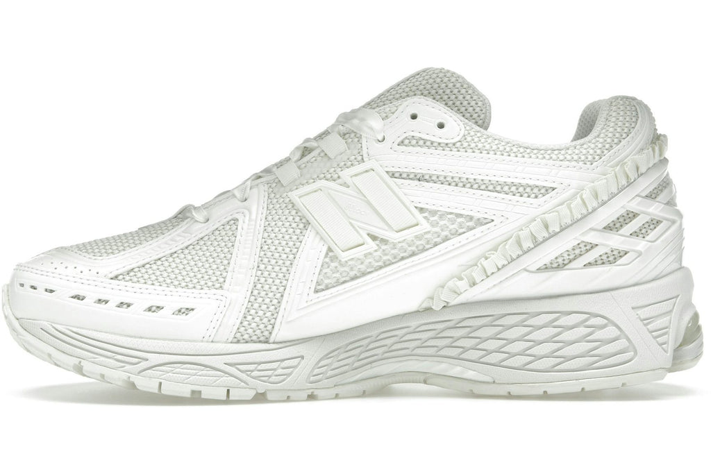 New Balance 1906R Triple White Frill