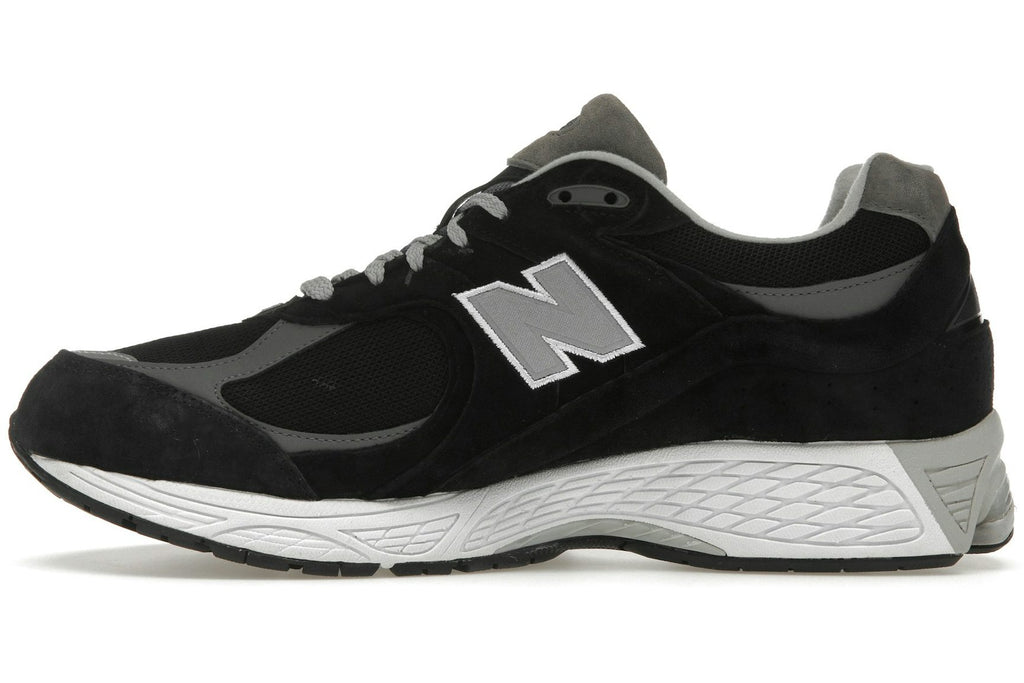 New Balance 2002R Gore-Tex Black Castlerock-3