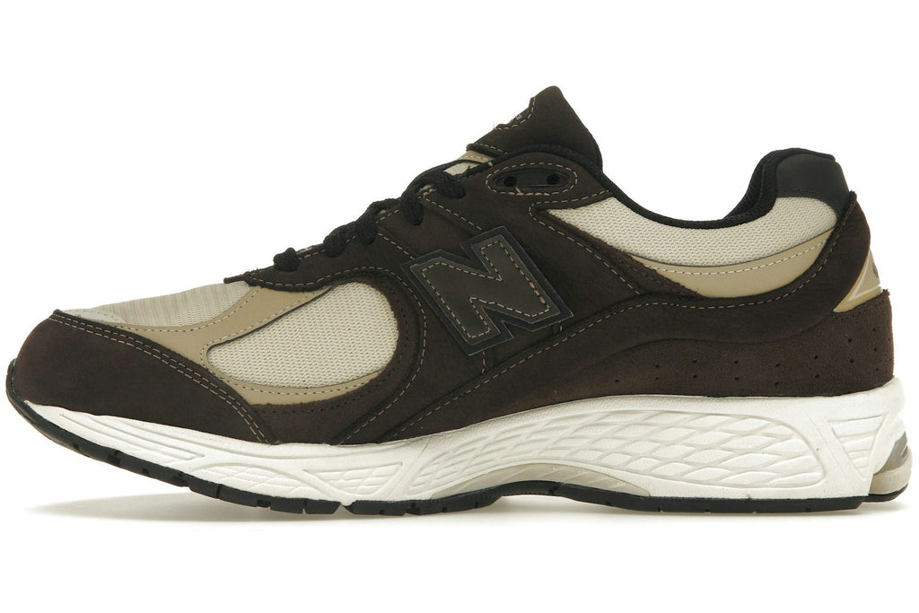 New Balance 2002R Gore-Tex Black Coffee-3