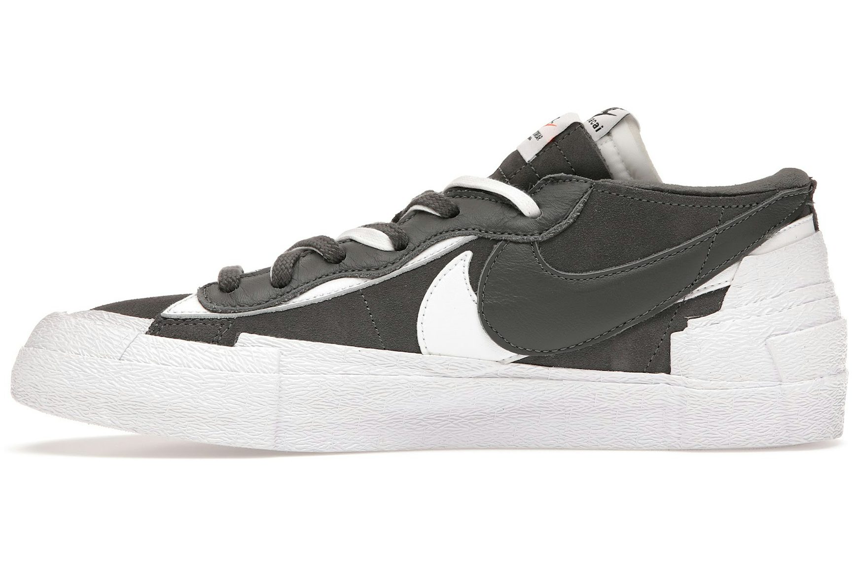 Nike Blazer Low sacai Iron Grey