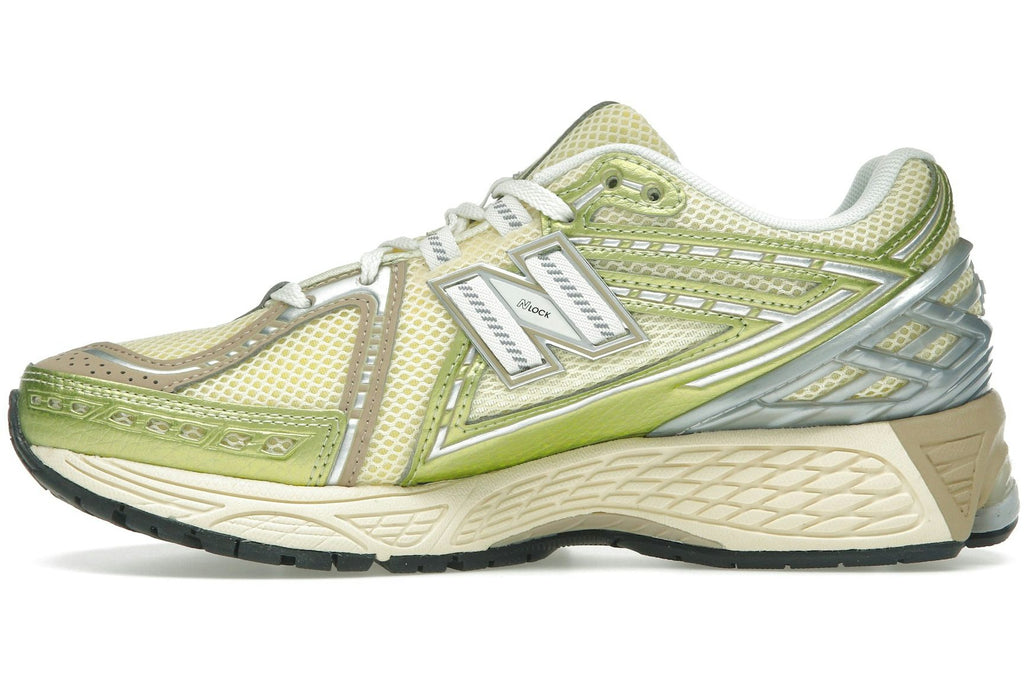 New Balance 1906R Yellow Parchment