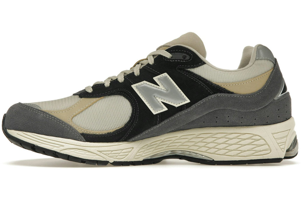 New Balance 2002R Magnet Sandstone-3