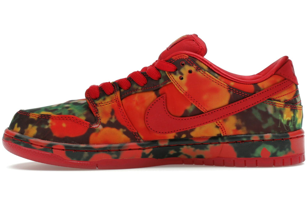 Nike SB Dunk Low The Wizard of Oz Poppy Field-3