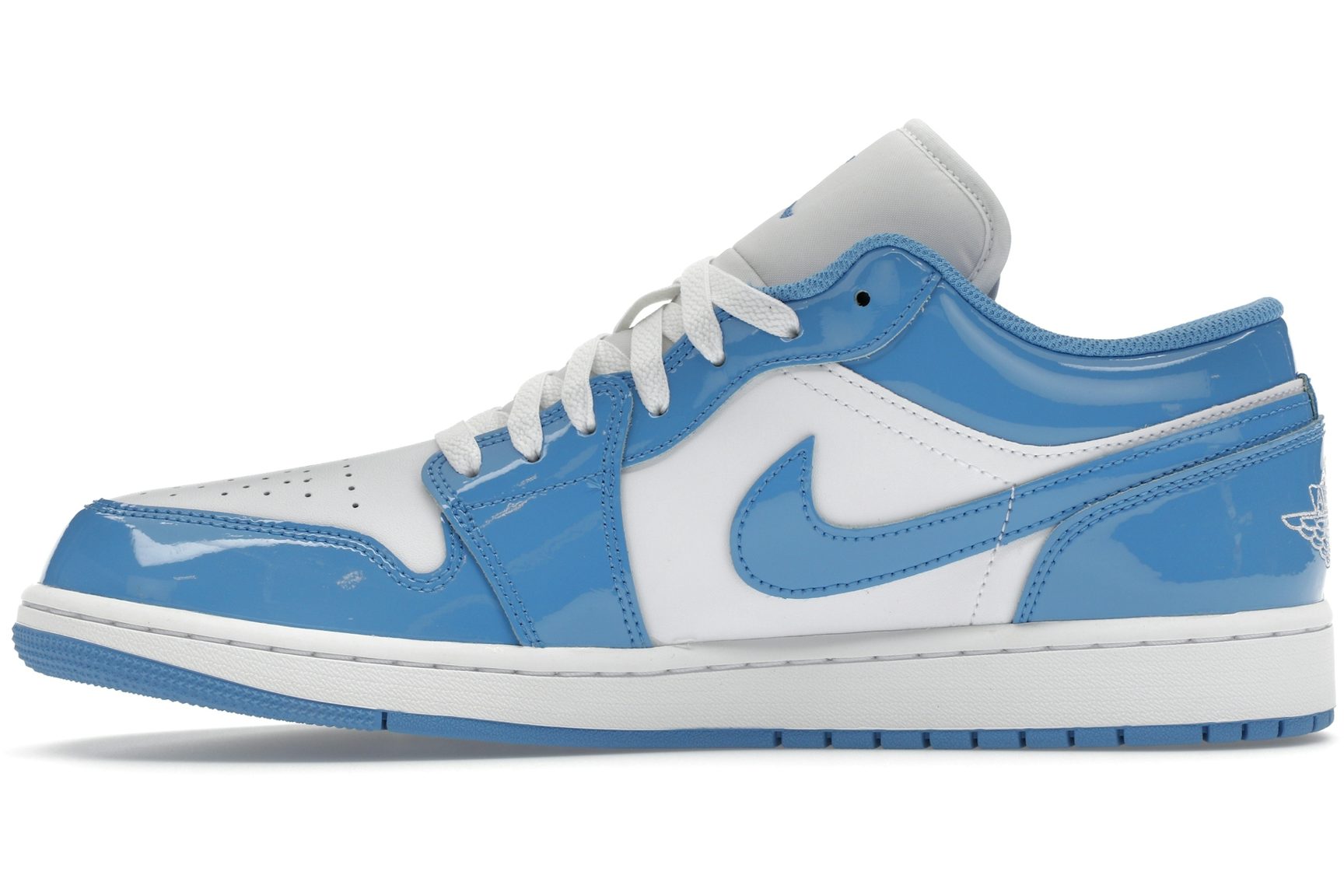 Jordan 1 Low SE White Legend Blue-3
