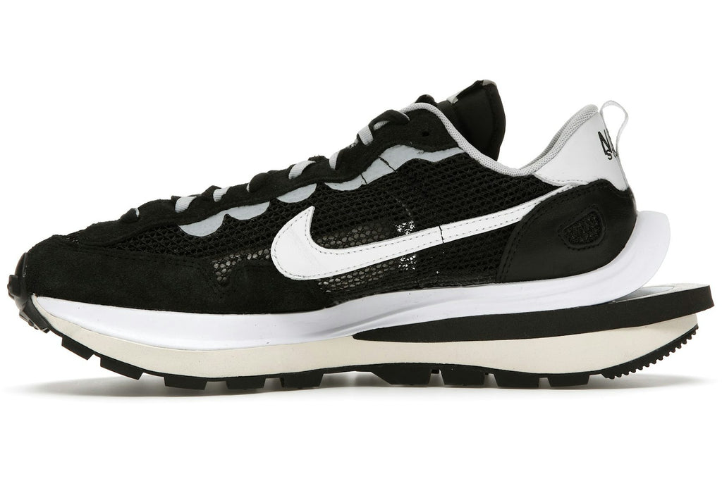 Nike Vaporwaffle sacai Black White-3