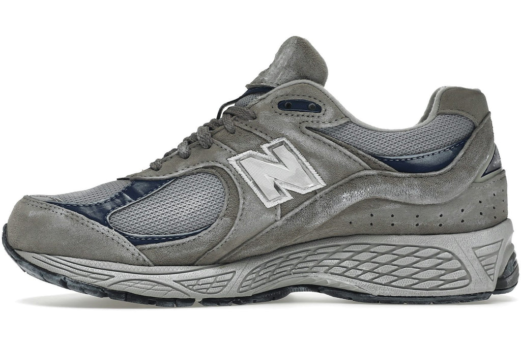 New Balance 2002R Gore-Tex Marblehead Moon Shadow-3
