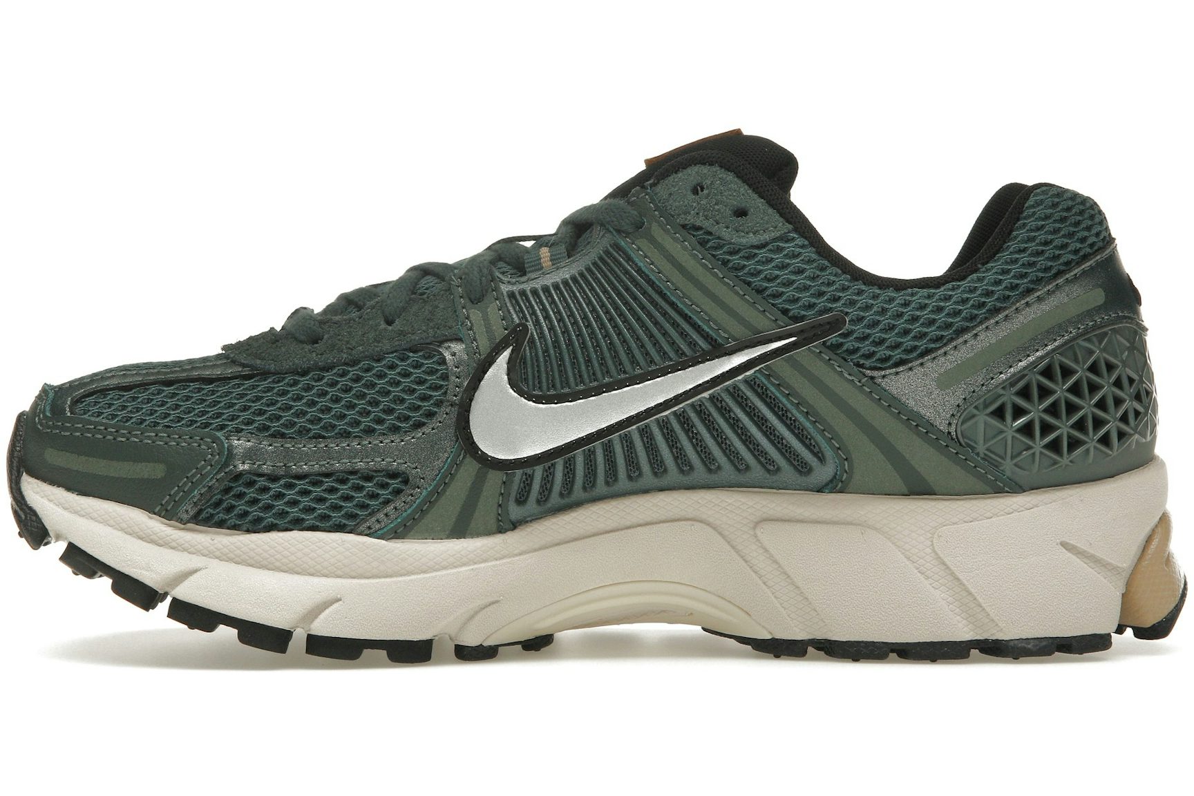 Nike Zoom Vomero 5 Vintage Green Light Orewood Brown Hemp Chrome (Women's)-3