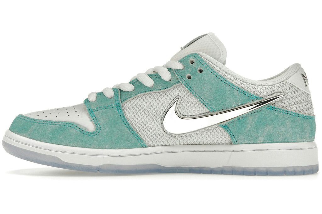 Nike SB Dunk Low April Skateboards-3