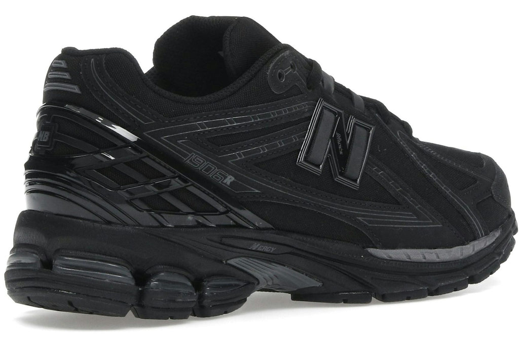 New Balance 1906R Triple Black