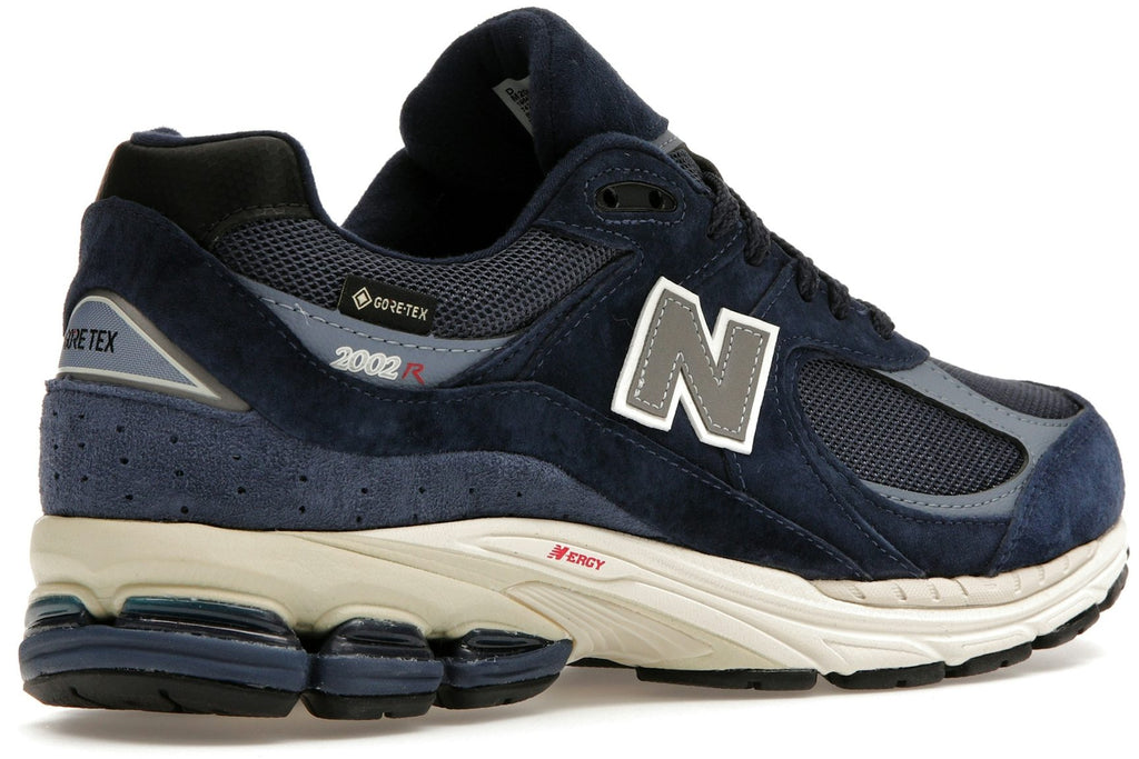 New Balance 2002R Gore-Tex Navy Arctic Grey-4