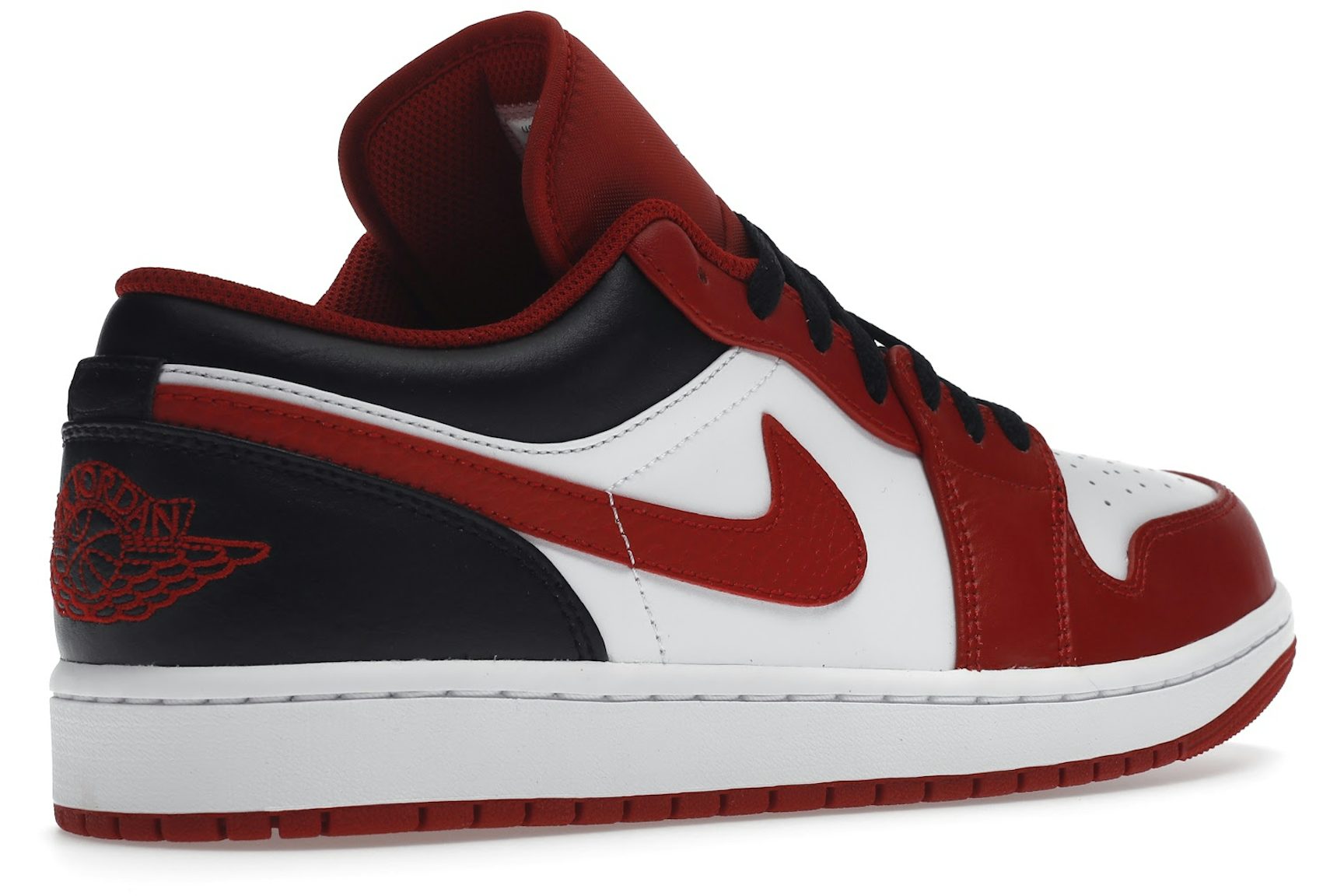 Jordan 1 Low Bulls-4