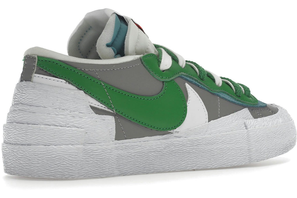 Nike Blazer Low sacai Medium Grey Classic Green