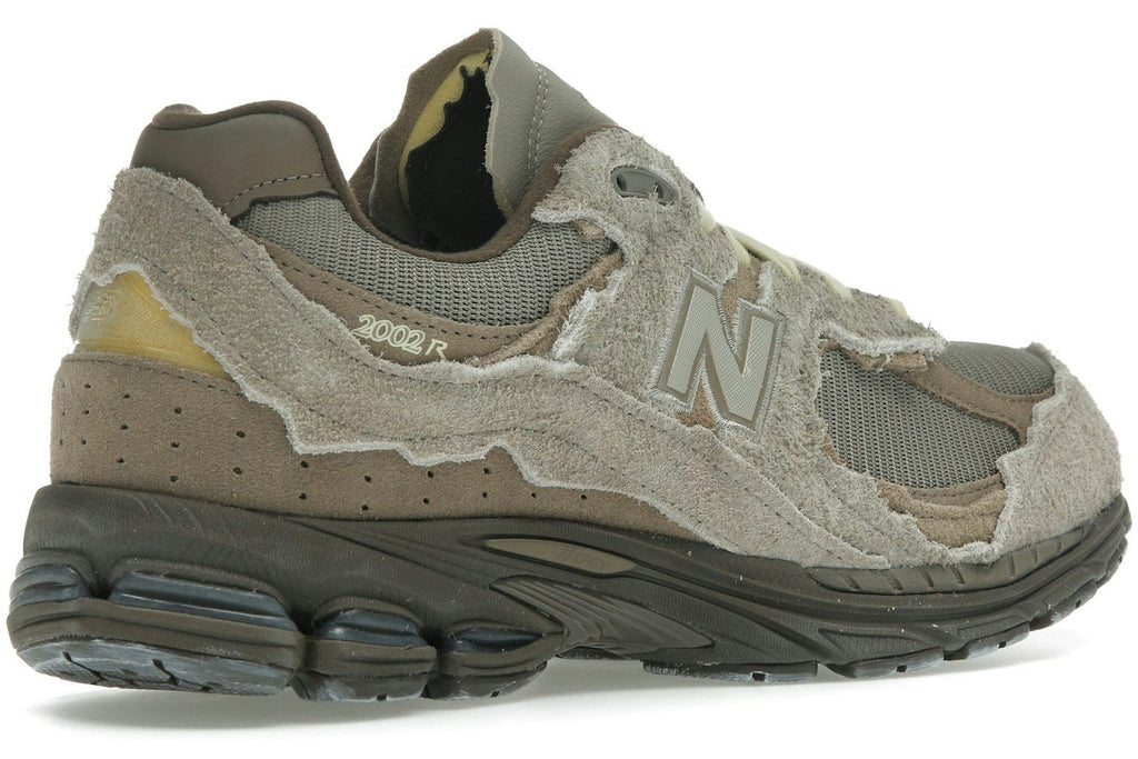 New Balance 2002R Protection Pack Brown-4