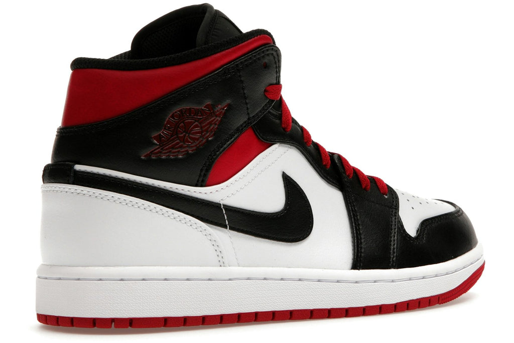 Jordan 1 Mid Gym Red Black Toe