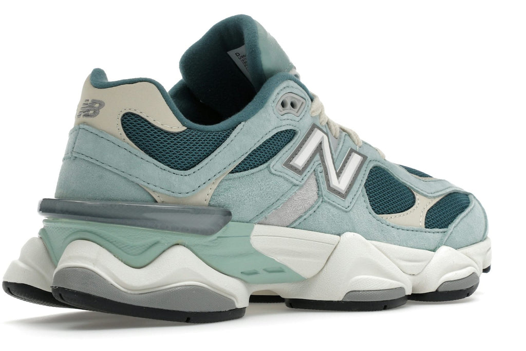 New Balance 9060 New Spruce Salt Marsh-4