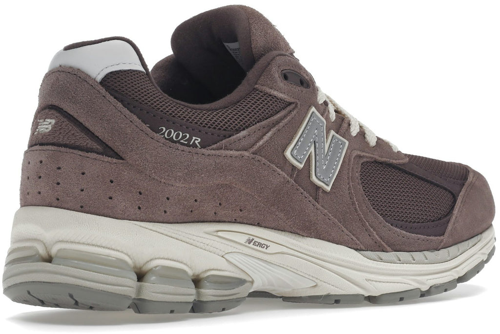New Balance 2002R Black Fig-4