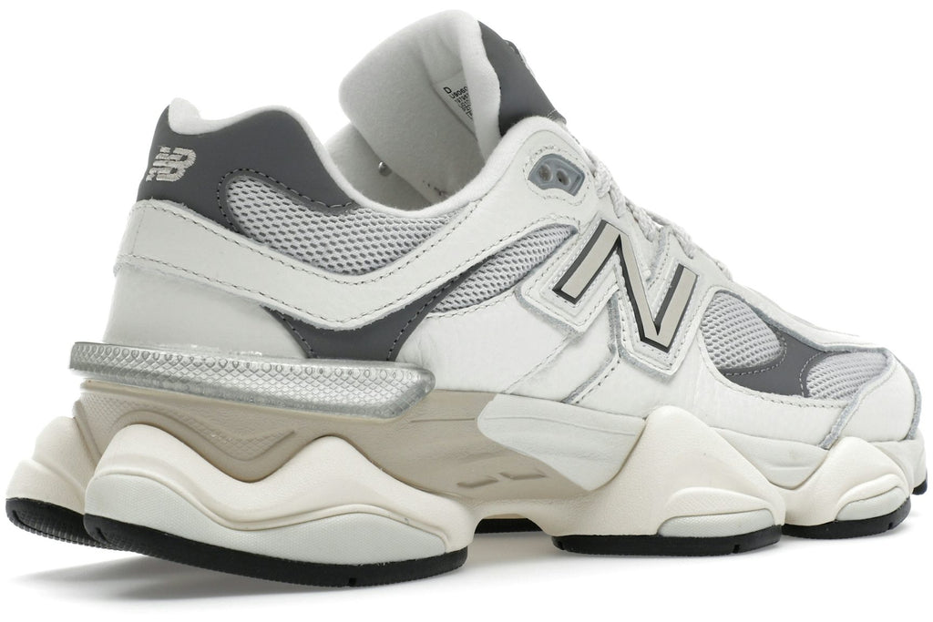 New Balance 9060 Sea Salt Castlerock-4