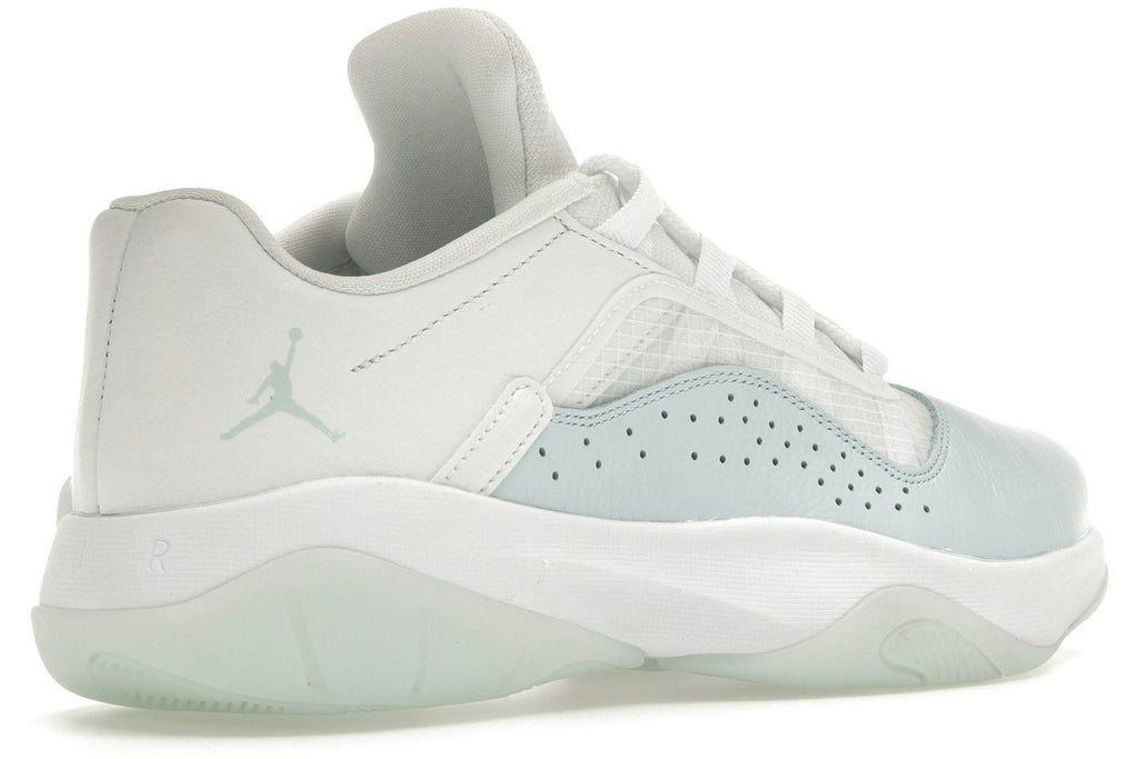 Jordan 11 CMFT Low Igloo (Women's)