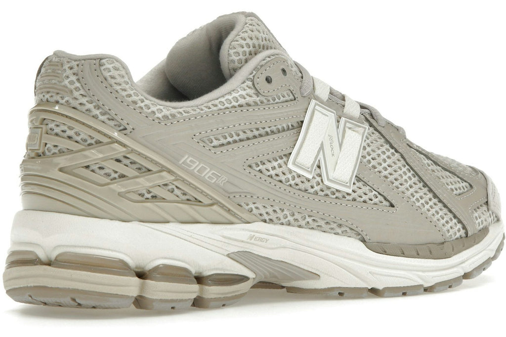 New Balance 1906R Grey Day-4