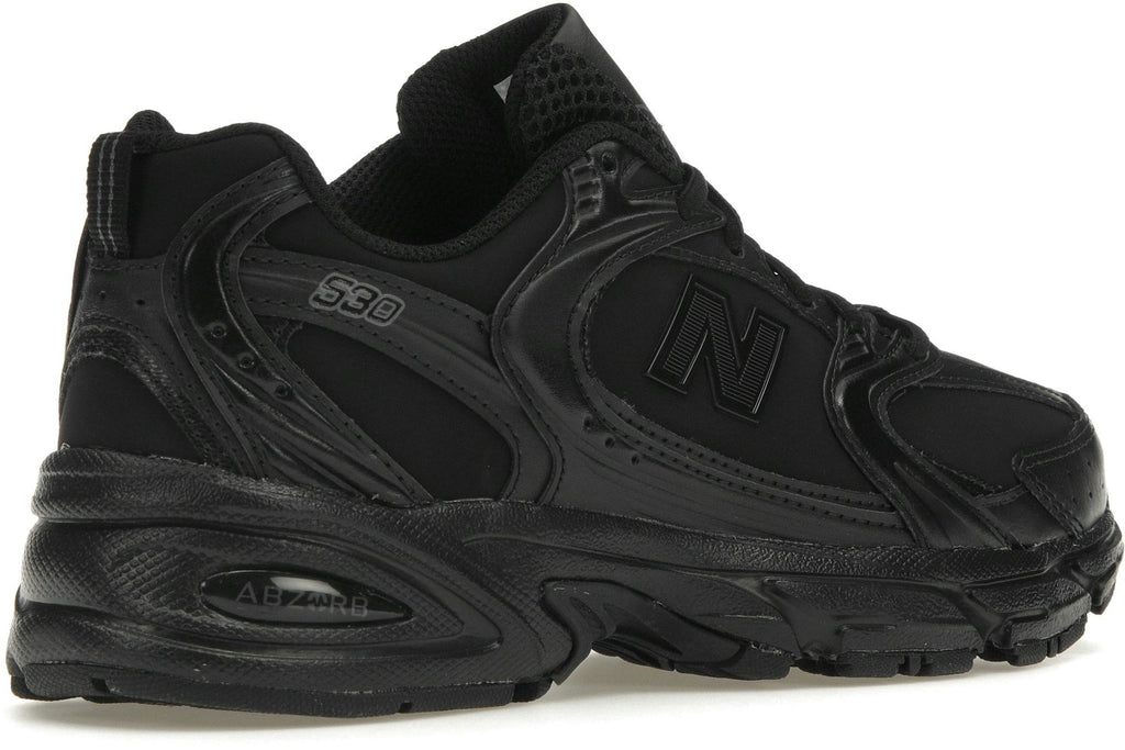 New Balance 530 Triple Black Leather