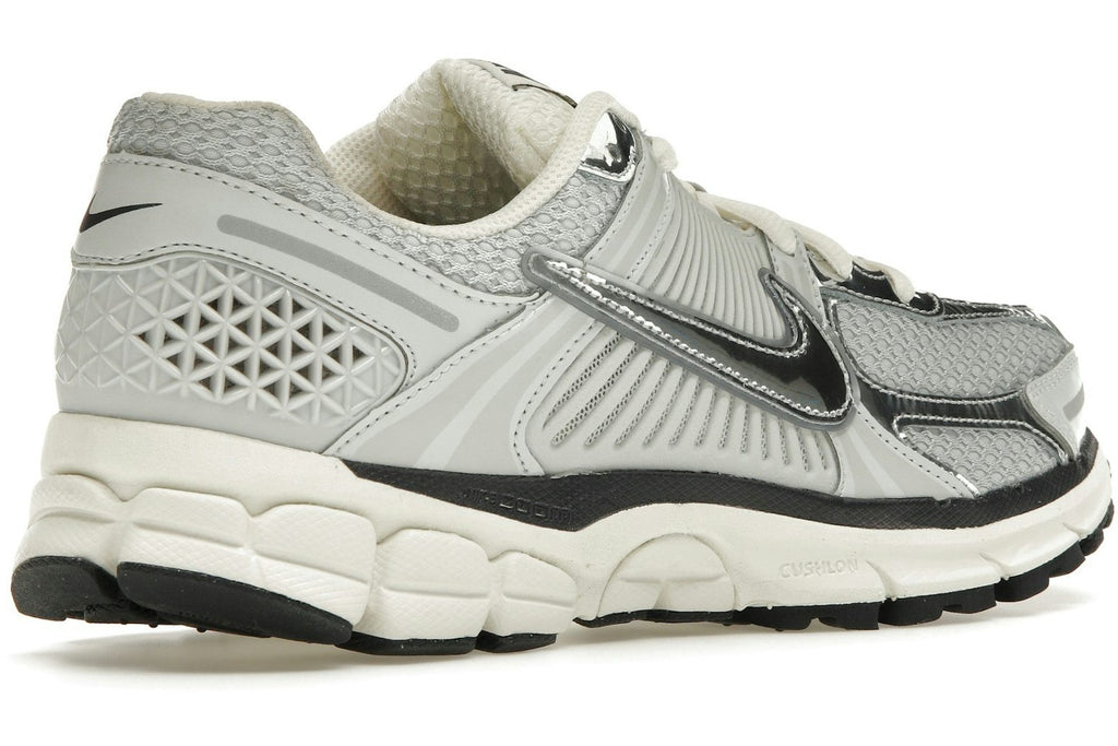 Nike Zoom Vomero 5 Chrome-4