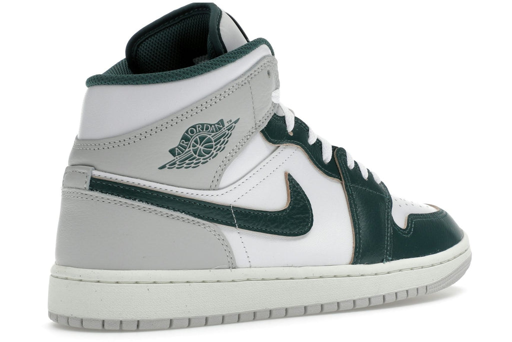Jordan 1 Mid SE Oxidized Green